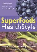 Organized around the four seasons, this year-long, day-by-day programme builds on the fourteen SuperFoods introduced in book one and is aimed at anyone who is interested in taking stock of their lives- anyone who wants to do an 'audit' of where they're at in terms of health. Practical and easy to follow, it shows you how to maximize your physical activities for improved levels of fitness, and how to tweak your diet for optimum nutrition. As a bonus, readers will discover how to deal with stress more effectively with a variety of coping mechanisms that can be put into action with little effort. Taking advantage of the rhythms of the seasons, SuperFoods Healthstyle also offers a range of simple dietary changes that can make a real difference to your health - everything from the Top Winter Breakfasts to the best Summer Salads, from how to incorporate foods containing folic acid into your diet to help beat depression, to how treat inflammation fast and effectively. There's even a 'Healthstyle Four-week Fast-track Diet' which is designed to kick-start your metabolism! Practical, informative and user-friendly, this essential guide will revolutionize the way you think about your health and fitness.