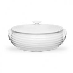 Durable porcelain construction. Modern, organic rim styling and ridges. Round serving dish. Microwave- and dishwasher-safe. Dimensions: 9 diam. x 6.5H inches. The Sophie Conran White Individual Covered Serving Dish was made for potlucks and dinner parties. Crafted of durable porcelain, this versatile dish was designed to go from oven (or microwave) to table. Cleanup is easy, simply pop it in the dishwasher. Just make sure to take it when you go. Everyone will want this dish! About PortmeirionStrikingly beautiful, eminently practical, refreshingly affordable. These are the enduring values bequeathed to Portmeirion by its legendary co-founder and designer, Susan Williams-Ellis. Her father, architect Sir Clough Williams-Ellis, was the designer of Portmeirion, the North Wales village whose fanciful architecture has drawn tourists and artists from around the world (including the creators of the classic 1960s TV show The Prisoner). Inspired by her fine arts training and creation of ceramic gifts for the village's gift shop, Susan Williams-Ellis (along with her husband Euan Cooper-Willis) founded Portmeirion Pottery in 1960. After 50+ years of innovation, the Portmeirion Group is not only an icon of British design, but also a testament to the extraordinarily creative life of Susan Williams-Ellis. The style of Portmeirion dinnerware and serveware is marked by a passion for both pottery manufacturing and trend-setting design. Beautiful, tactile, nature-inspired patterns are a defining quality of Portmeirion housewares, from its world-renowned botanical designs modeled on antiquarian books to the breezy, natural colors of its porcelain and earthenware. Today, the Portmeirion Group's design legacy continues to evolve, through iconic brands such as Spode, the Pomona Classics collection, and the award-winning collaboration of Sophie Conran for Portmeirion. Sophie Conran for Portmeirion: Successful collaborations have provided design inspiration throughout Sophie Conran's life. Her father, designer Sir Terence Conran, and mother, food writer Caroline Conran, have been the pillars of her eclectic mix of cooking, writing, and interior design. In pairing with the iconic British housewares brand Portmeirion, Conran has created another successful collaboration: Sophie Conran for Portmeirion, an award-winning collection of dinnerware, serveware, and drinkware for the practical, multi-functional needs of contemporary kitchens. Launched in 2006, Sophie Conran for Portmeirion immediately received the Elle Deco Style Award for Best in Kitchens, and two years later, the House Beautiful Award for Best in Tableware. The soulful, tactile beauty of these oven-to-tableware pieces is exemplified by rippled surfaces and edges that evoke a potter's hand. This down-to-earth style is complemented by charming pastels, gentle earth tones, and classic whites and pinks, for a collection that will lighten and enliven contemporary kitchen decors. Though delicate to the eye and touch, these plates and bowls are built for durable performance, with microwave- and dishwasher-safe porcelain that's casual enough for breakfast and elegant enough for eye-catching dinners.