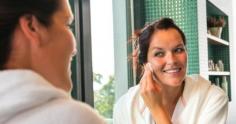 5 Holistic Ways To Treat Acne - mindbodygreen