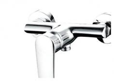 chrome shower faucets(https://www.difengcn.com/product/df1150-faucets/df11504a-chrome-shower-faucets.html)
Feature:	with 35mm ceramic cartridge
Finished:	chromed plated